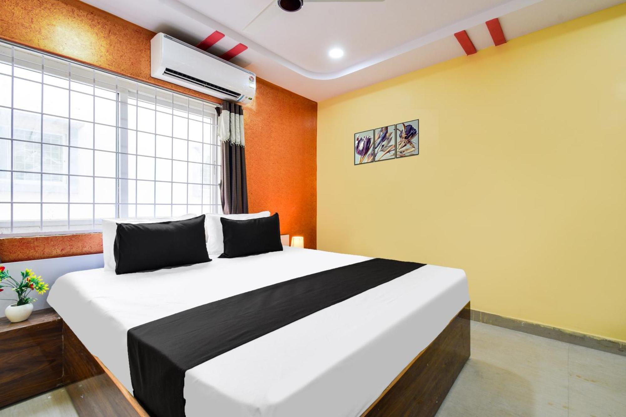 Hotel O Lucky Grand Хидерабад Екстериор снимка