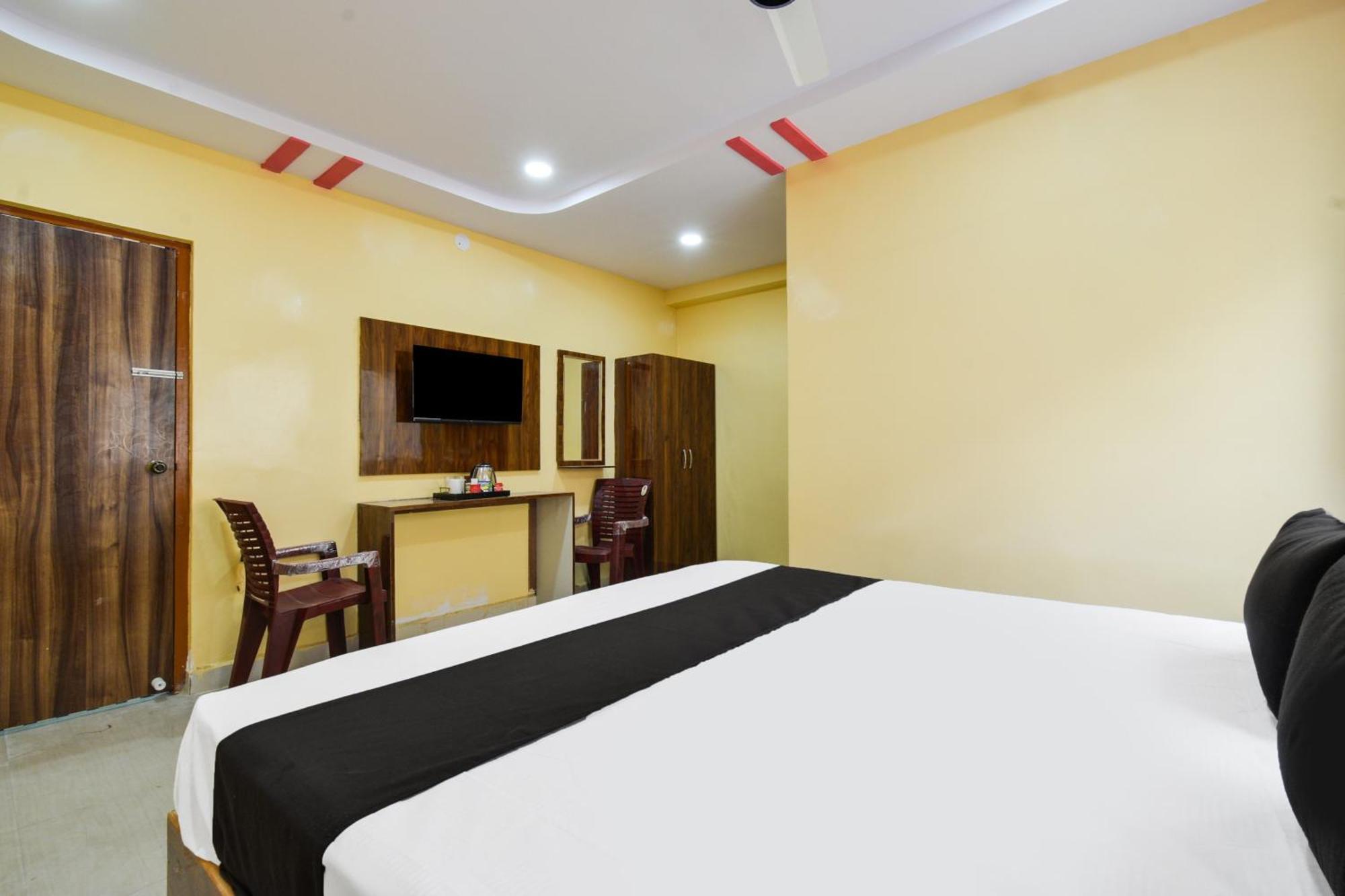 Hotel O Lucky Grand Хидерабад Екстериор снимка